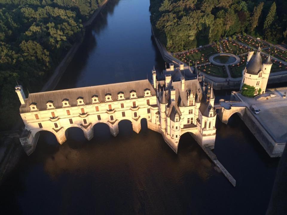 Chateau De La Menaudiere Chissay-en-Touraine ภายนอก รูปภาพ